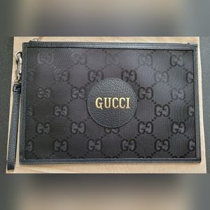 (SOLD) Gucci Off The Grid Clutch/Wristlet